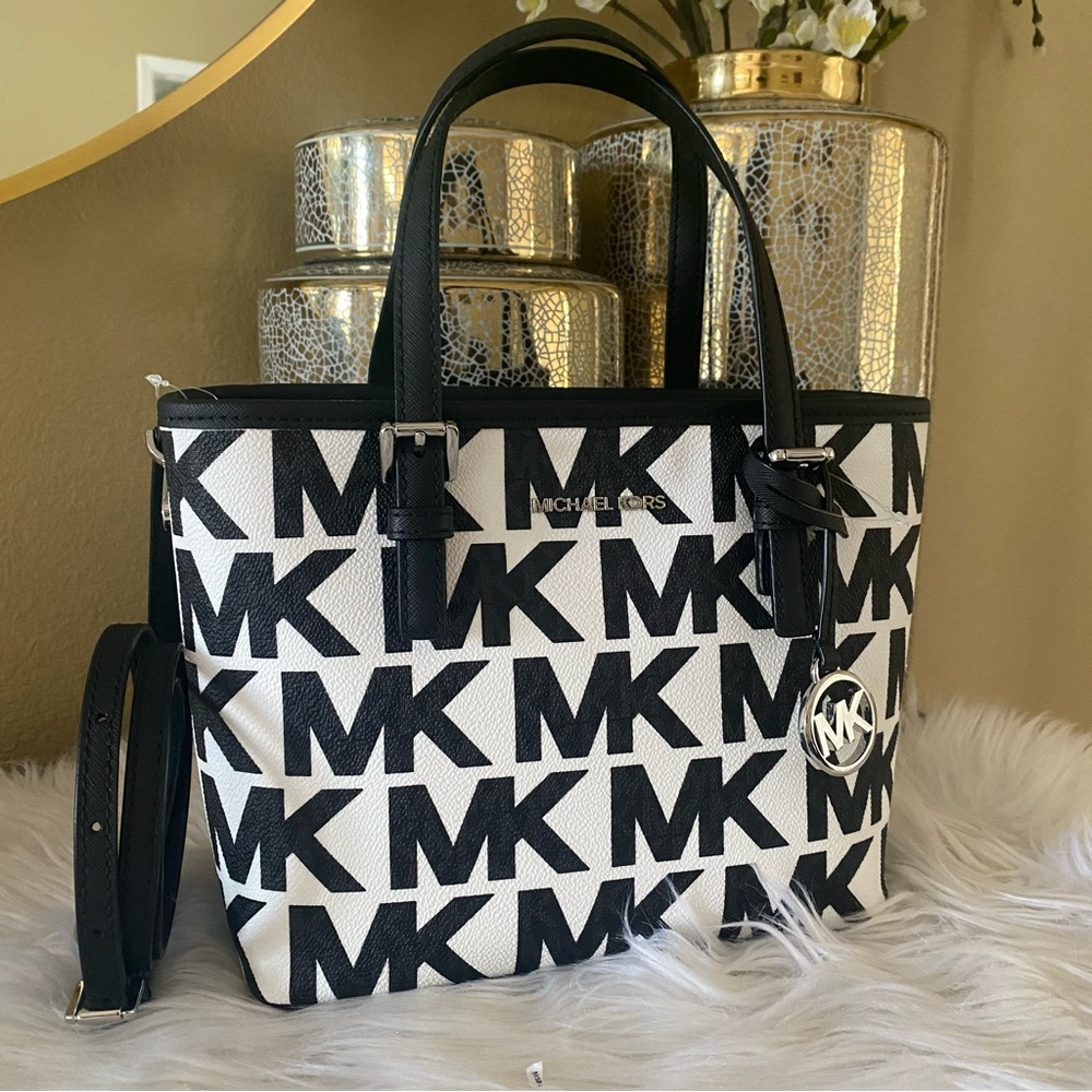 New Michael Kors jet set carryall xs tote convertible crossbody bag - Picture 3 of 13